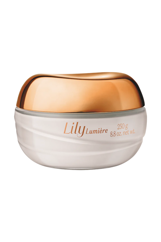 Crème hydratante satinée pour le corps Lily Lumière, 250 g